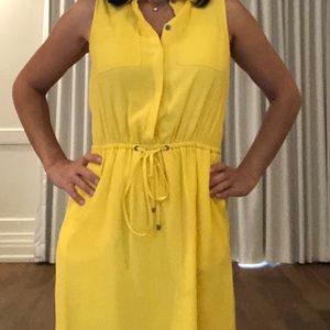 EUC Banana Republic drawstring dress in yellow